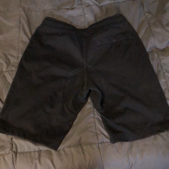 Nike Athletic Workout Shorts Small Black SLIM FIT - Picture 3 of 3